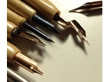 Rajz- és kalligrafikus tollhegyek, tollszárak